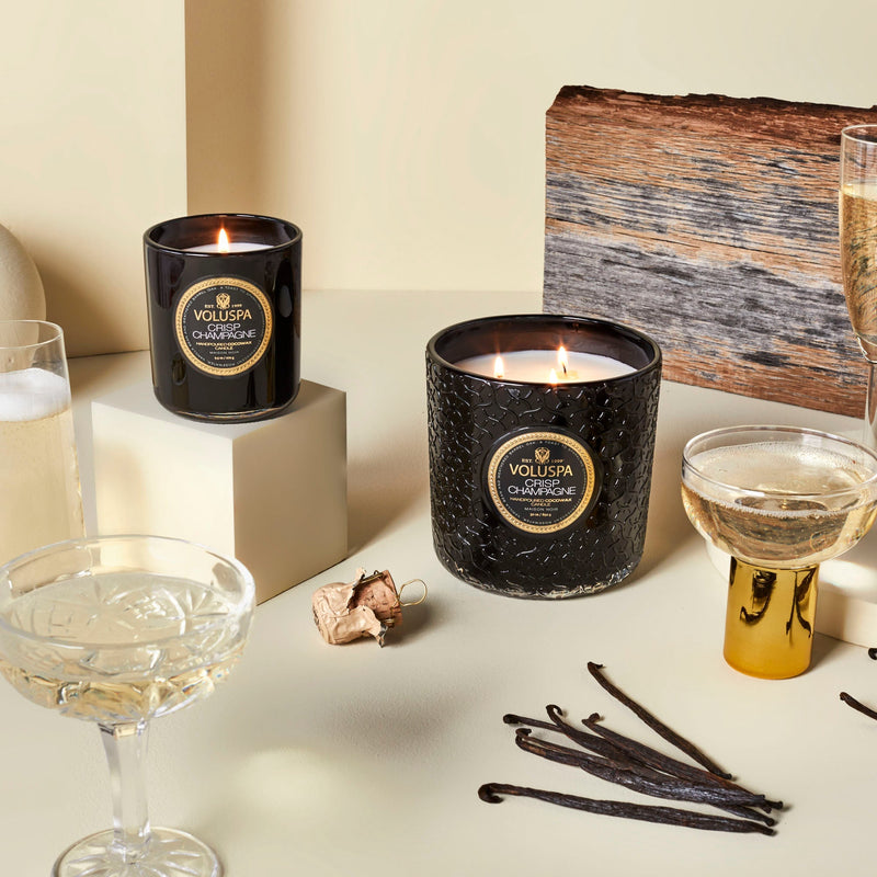 Crisp Champagne - Luxe Candle - view 2
