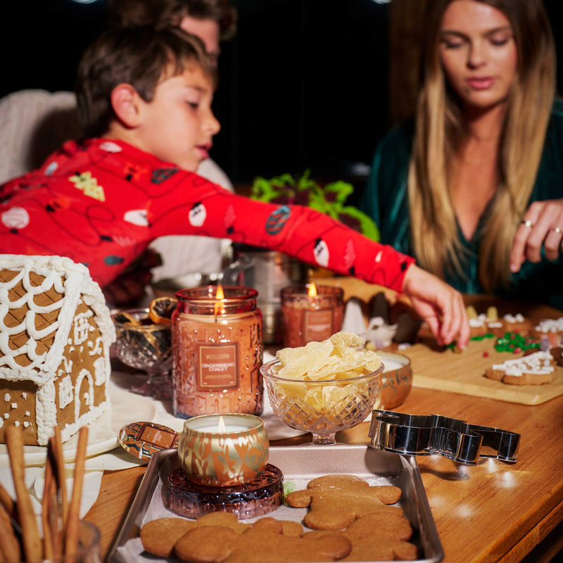 Gingerbread Chalet - Mini Tin Candle