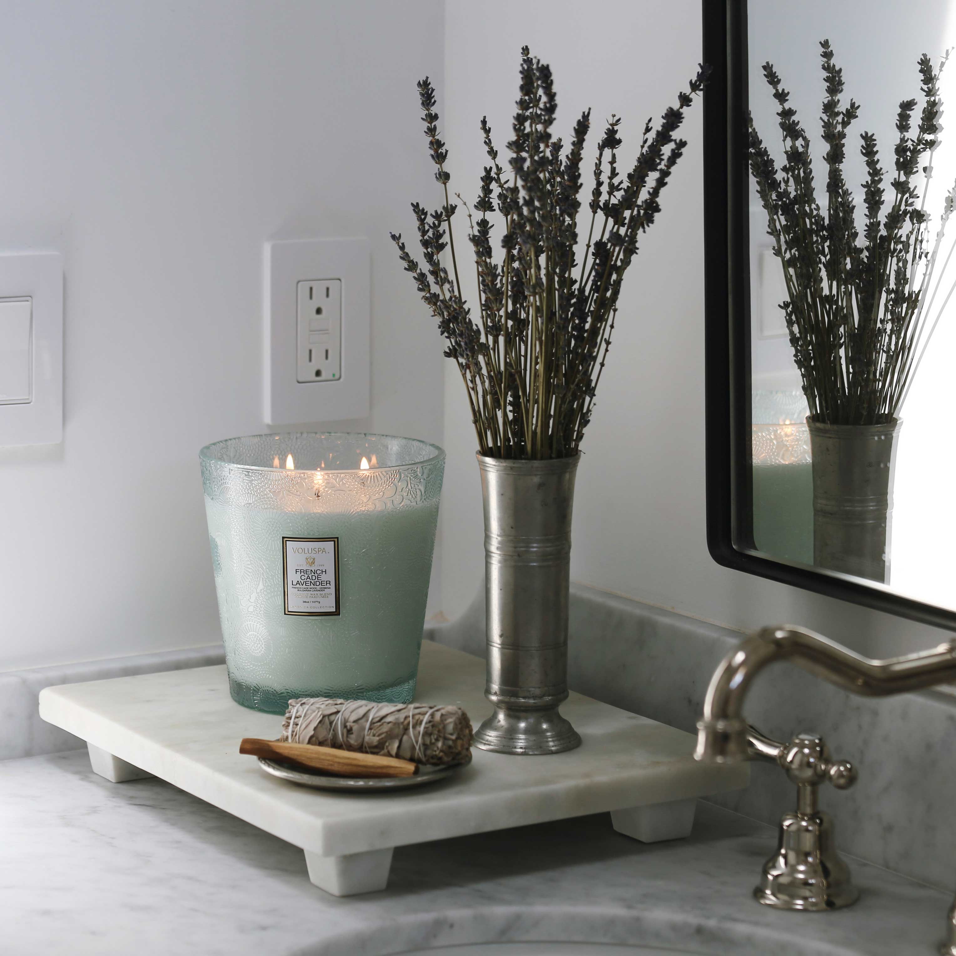 French Cade Lavender | 3 Wick Hearth Candle | VOLUSPA