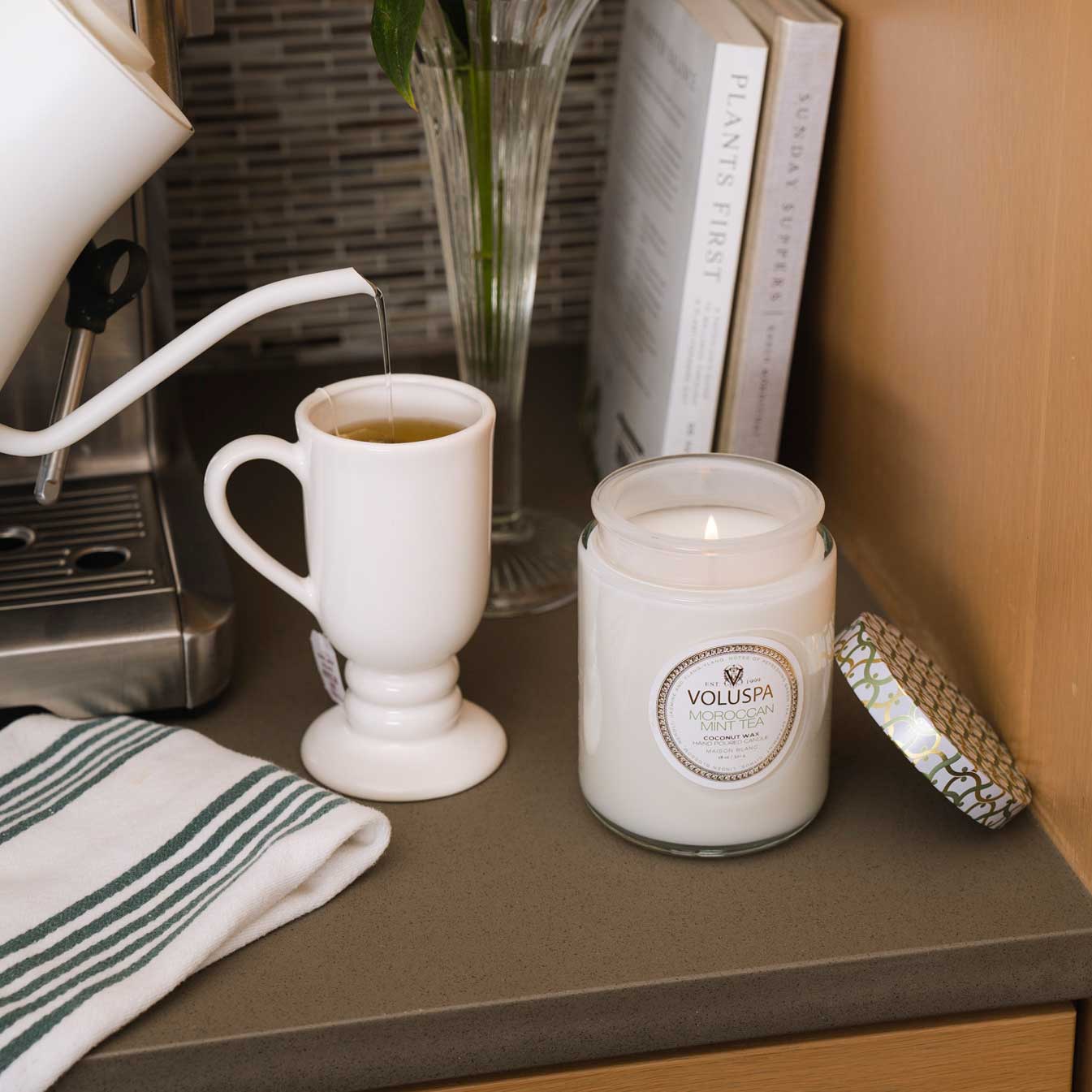 Moroccan Mint Tea | Large Jar Candle | VOLUSPA