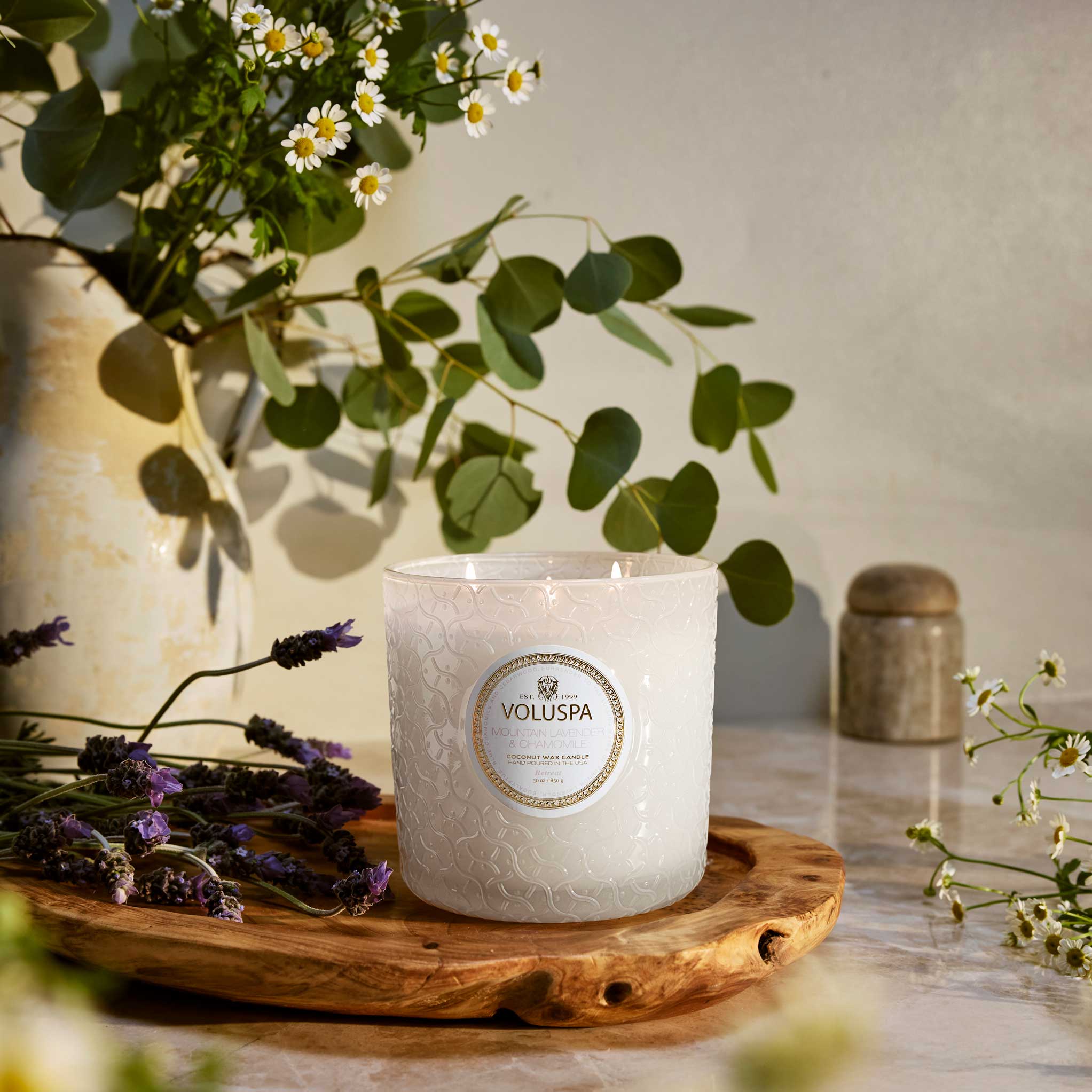 Mountain Lavender & Chamomile | Boxed Luxe Candle | VOLUSPA