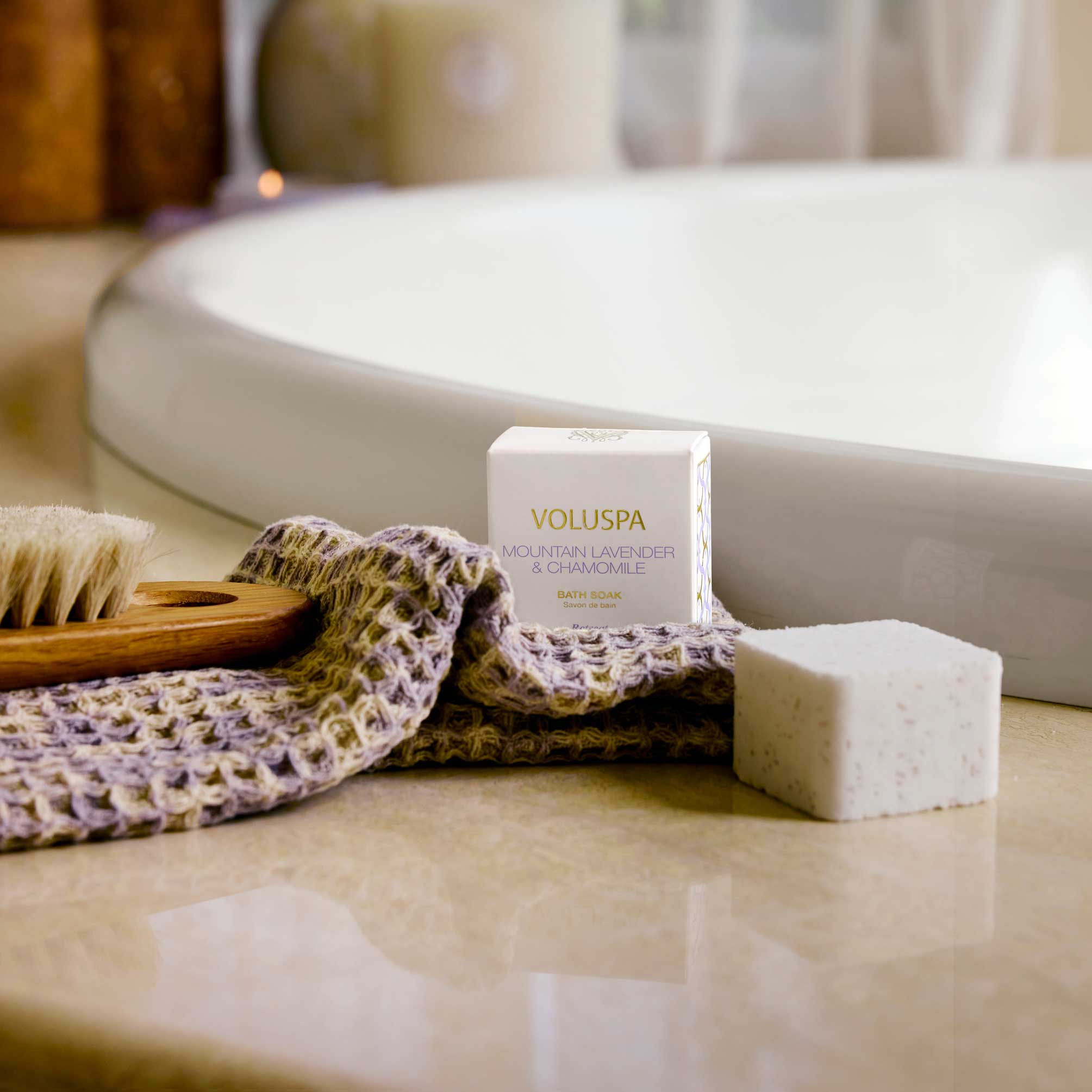Mountain Lavender & Chamomile | Bath Soak | VOLUSPA