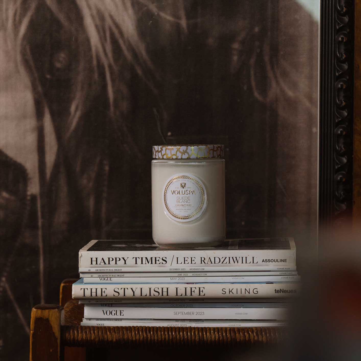 Suede Blanc | Large Jar Candle | VOLUSPA