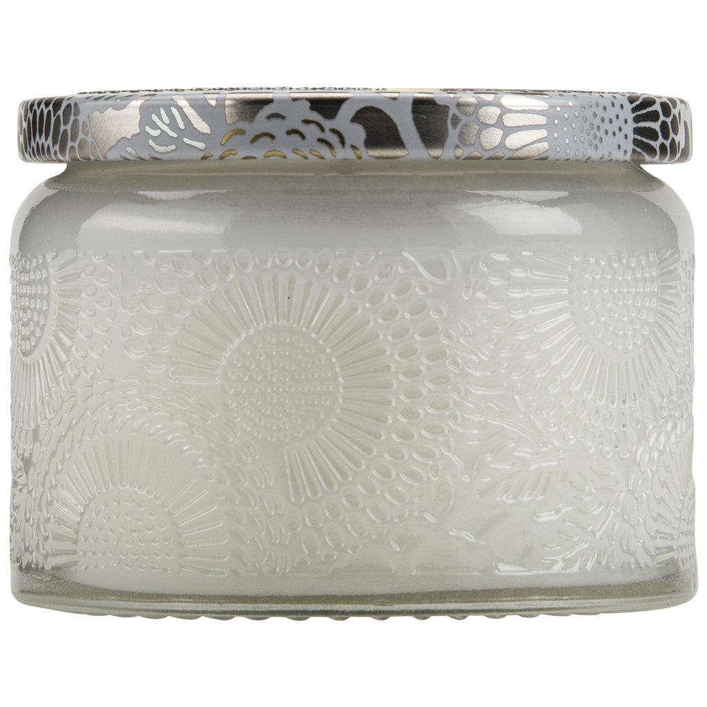 https://www.voluspa.com/cdn/shop/products/petite-candle-in-colored-jar-w-metallic-lid-mokara-7248-1.jpg-5f58.jpg?crop=center&height=1024&v=1650672326&width=1024